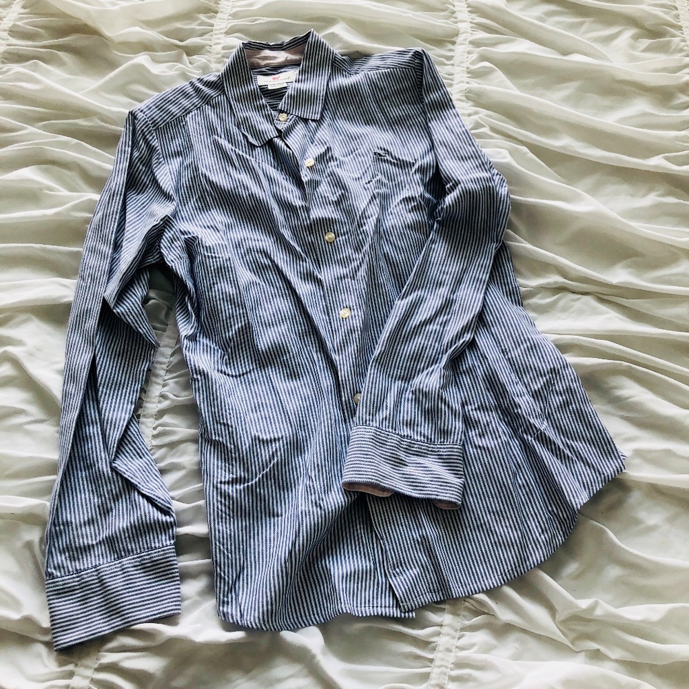 Vineyard Vines Blue Striped Button Down